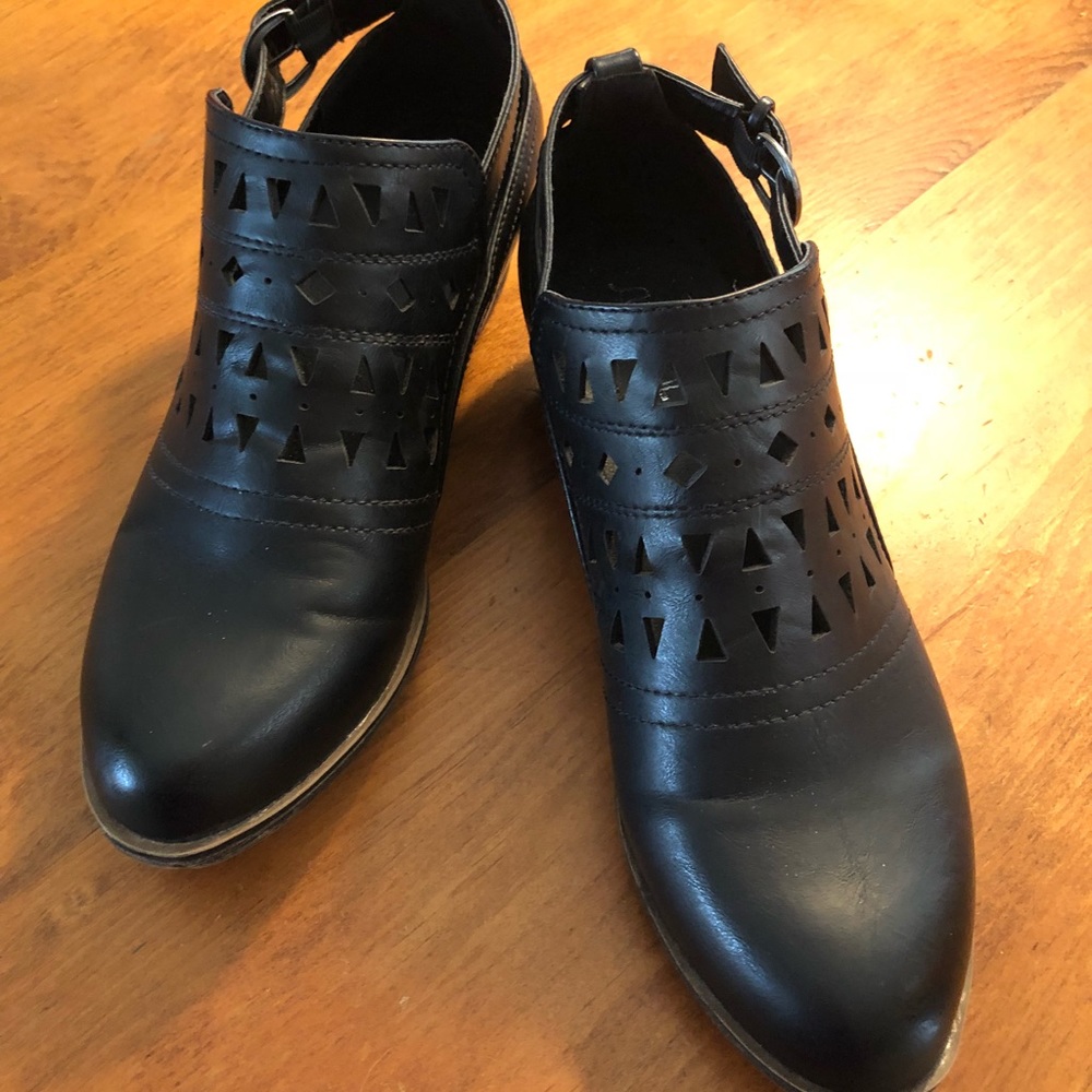 Sugar black booties